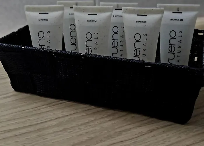 By The River With Terrace, Basen, Sauna, Jacuzzi, Fitness Apartmán