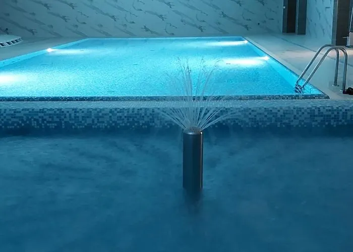 By The River With Terrace, Basen, Sauna, Jacuzzi, Fitness